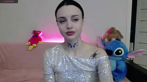 Snapshot of tayaavis chatting on 03/03/25, 02:48 Taya online show from 03/03/25, 02:48