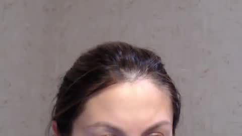 Taya online show from 04/06/26, 11:55