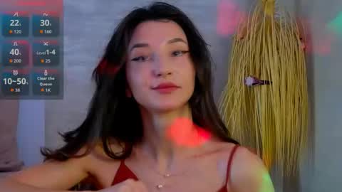 TayaKayan online show from 12/05/25, 10:13