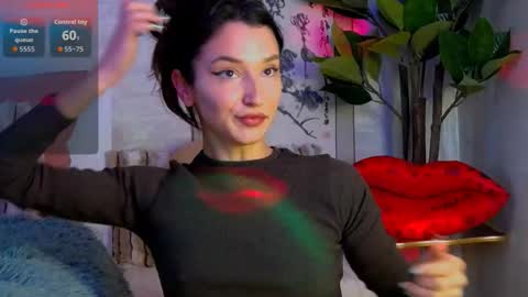 TayaKayan online show from 12/23/25, 10:46