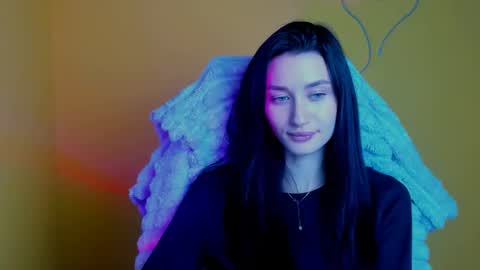 Taya online show from 11/12/25, 06:36