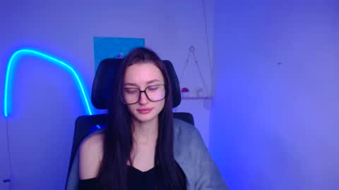 Taya online show from 01/17/26, 06:40