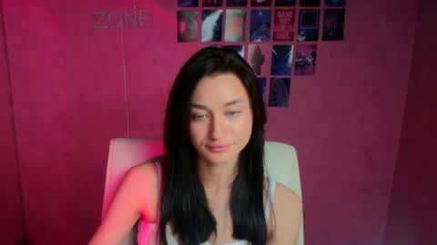 Snapshot of tayavibe chatting on 06/20/26, 06:05 Taya online show from 06/20/26, 06:05