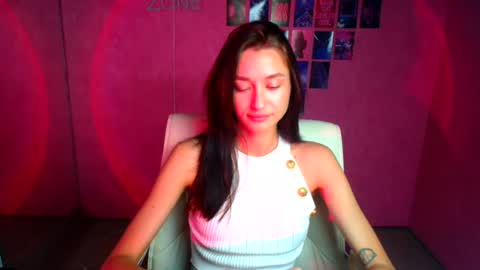 Snapshot of tayavibe chatting on 07/26/26, 06:21 Taya online show from 07/26/26, 06:21