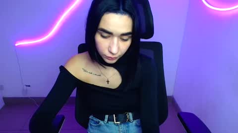 Tayla online show from 10/03/25, 06:27