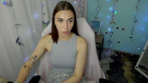 Snapshot of tayla_candy chatting on 05/21/26, 11:50 Tayla online show from 05/21/26, 11:50
