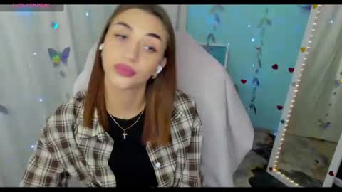 Snapshot of tayla_candy chatting on 06/17/26, 07:22 Tayla online show from 06/17/26, 07:22