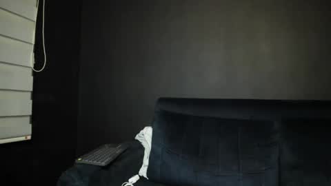 Tyler online show from 03/04/25, 01:34