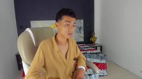 TAYLER online show from 12/17/25, 03:56