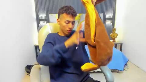 TAYLER online show from 01/12/26, 02:50