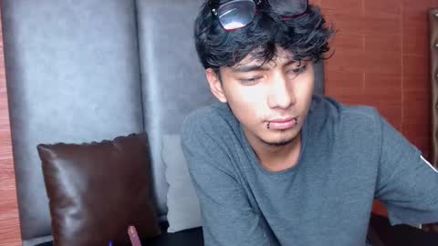 taylerwolf1 online show from 12/02/25, 05:13