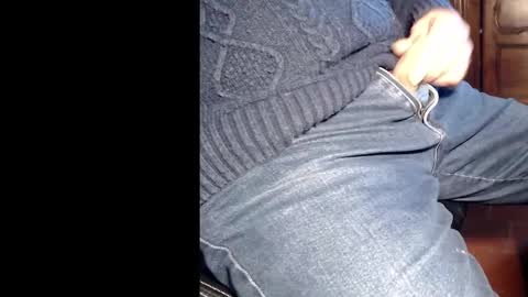 taylor363636 online show from 12/12/24, 08:47