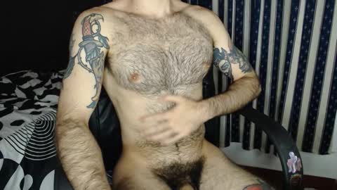 Taylor online show from 11/19/25, 10:26