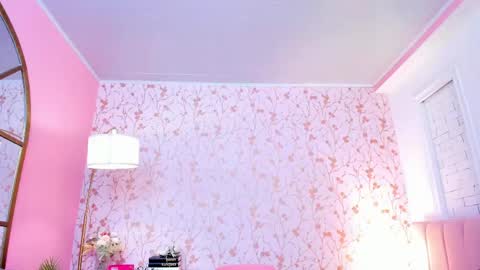 Taylor Bennet online show from 04/18/26, 11:47