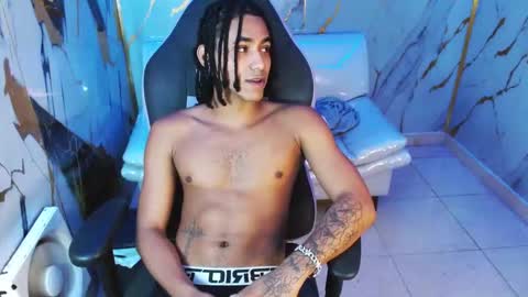 Taylor online show from 03/12/26, 01:23