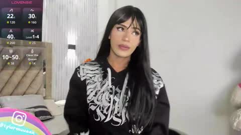 Taylor Harveey online show from 12/18/25, 08:15