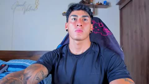 Snapshot of taylor_mclane1 chatting on 04/04/26, 08:06 taylor_mclane1 online show from 04/04/26, 08:06