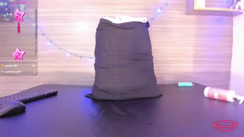 Taylor  online show from 01/14/25, 03:26