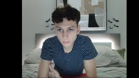 taylorcamz online show from 11/02/25, 04:59