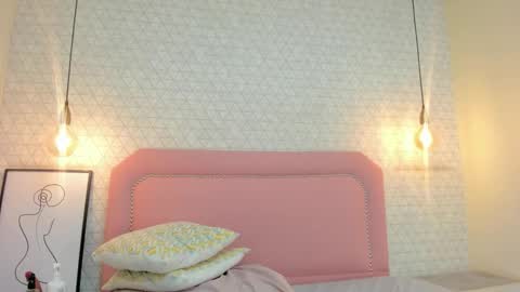 TAYLOR  online show from 03/21/26, 08:19