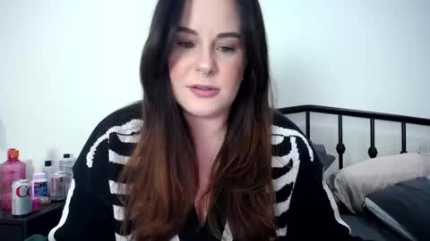 Taylor Michaels online show from 01/10/25, 02:57