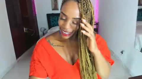 taylorslims online show from 02/07/25, 01:32