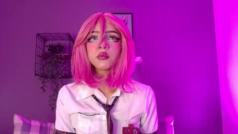 TAYLOR  online show from 12/22/25, 11:40