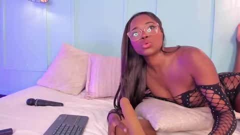 taylor online show from 03/10/26, 01:05