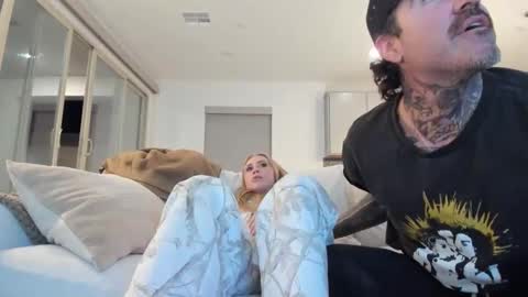 Taylor Rae online show from 01/11/26, 03:44