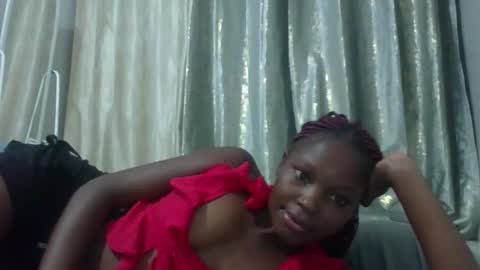 tayrahh online show from 05/03/26, 06:25