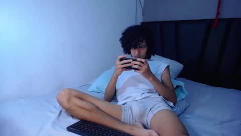 Tayron online show from 01/19/26, 03:27