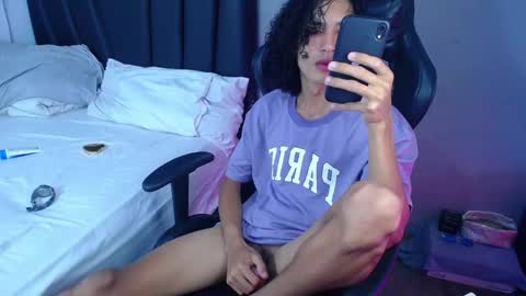 Tayron online show from 03/21/26, 05:38