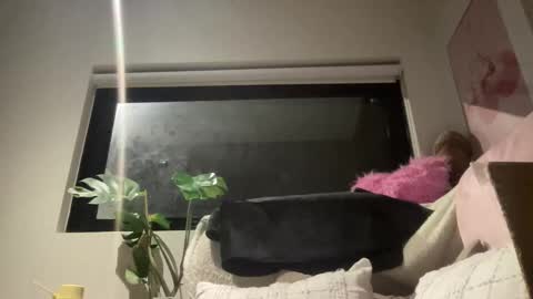 Snapshot of tayrosees chatting on 05/21/26, 08:43 Tay Rose online show from 05/21/26, 08:43
