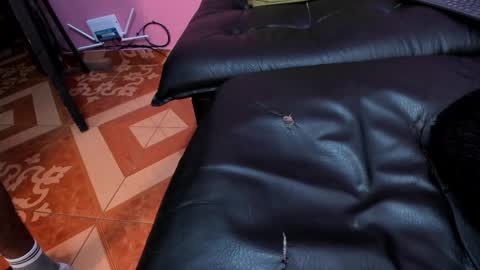 ask for cum online show from 02/11/25, 11:12