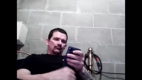 Snapshot of tbaxter95187 chatting on 02/11/26, 02:55 tbaxter95187 online show from 02/11/26, 02:55