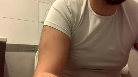 Tbest1986 online show from 01/30/25, 05:06