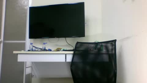 tcute0 online show from 10/03/25, 08:17