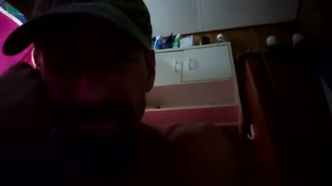 Snapshot of tdave486 chatting on 06/12/26, 12:09 tdave486 online show from 06/12/26, 12:09