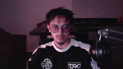 Snapshot of te0__0 chatting on 01/10/26, 02:57 Teo independent model online show from 01/10/26, 02:57