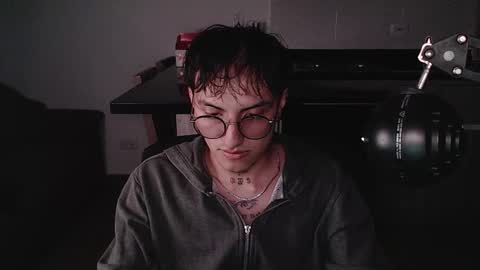 Snapshot of te0__0 chatting on 03/17/26, 02:05 Teo independent model online show from 03/17/26, 02:05