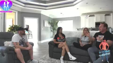 Snapshot of teacherspetsxxx chatting on 03/01/26, 07:49 THE TEACHERS PETS online show from 03/01/26, 07:49
