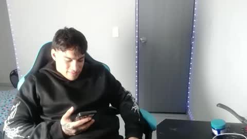 team23hot0 online show from 11/05/25, 03:06