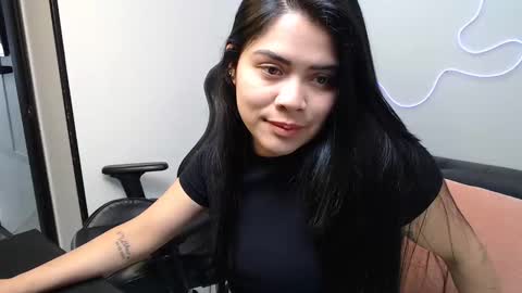 DYNAMITE DUO69 online show from 12/04/24, 07:56