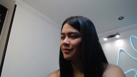 DYNAMITE DUO69 online show from 12/17/24, 02:33