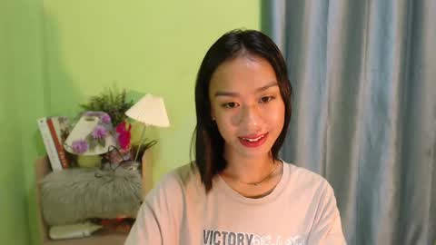 Snapshot of teamo_kiara chatting on 12/10/24, 04:24 your future wife online show from 12/10/24, 04:24