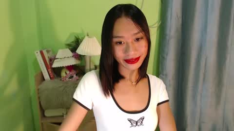 Snapshot of teamo_kiara chatting on 02/02/25, 04:05 your future wife online show from 02/02/25, 04:05