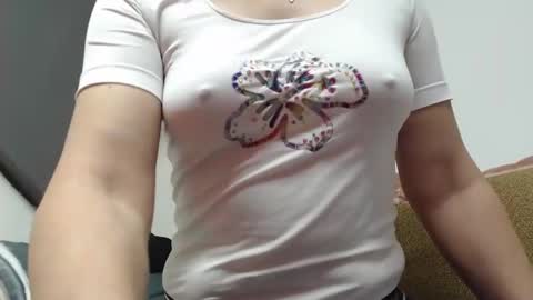 ALICIA--- online show from 11/05/25, 06:35