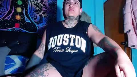 Charlee He online show from 02/06/26, 09:56