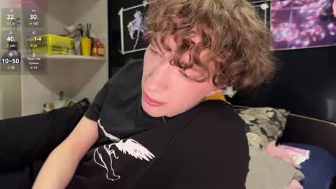 Alice     online show from 03/08/26, 10:02