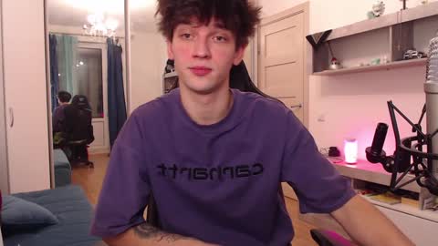 Snapshot of teddy_mode chatting on 12/06/24, 07:01 Teddy online show from 12/06/24, 07:01